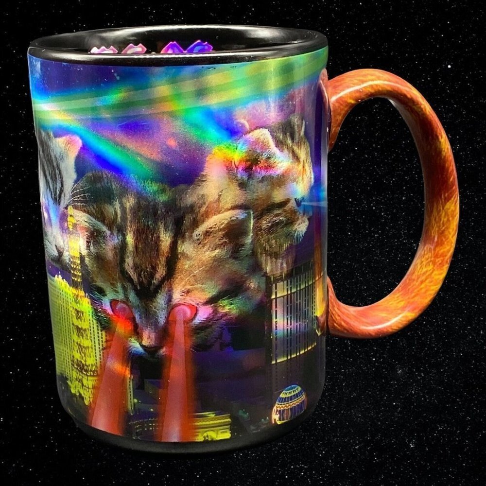 Caesars Entertainment Las Vegas Laser Cat Eyes Mug 4.5”T‎ 5”W